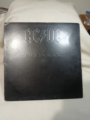 AC/DC - BACK IN BLACK Vinyl LP Embossed Cover Atlantic (1980) First Press  - Image 1 of 4
