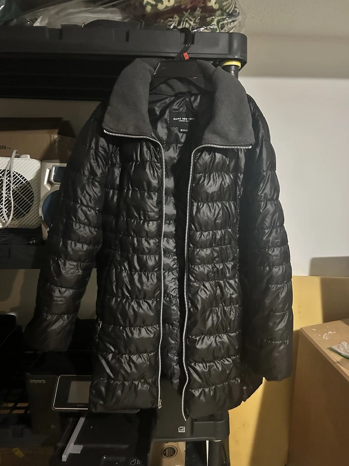 Jaqueta Marc New York Andrew Marc tamanho pequeno muito quente - Imagem 1 de 3