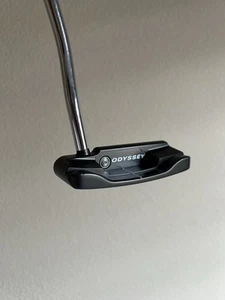 Odyssey Toulon Design! Chicago Putter, 33 Inches, Right Handed - Picture 1 of 10