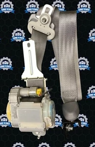 2003 2004 2005 2006 2007 2008 Honda Pilot Front RIGHT Side Seat Belt OEM - Picture 1 of 4