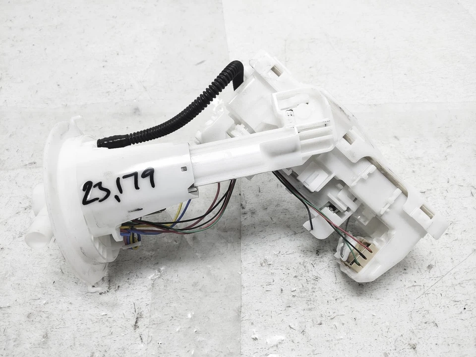 Bomba de tanque de combustible de gasolina Toyota Venza 2021-2023 - 77020-42251 Foto 1 de 4