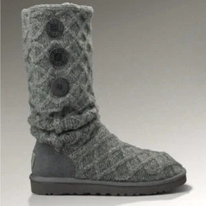 UGG LATTICE CARDY GRAY SWEATER KNIT FOLD-OVER BOOTS WITH BUTTONS WOMENS SZ 7 - Picture 1 of 14