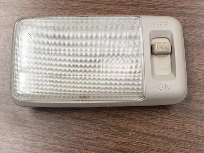 Conjunto de luz domo central trasera Acura Integra 1994-2001 OEM BRONCEADO 34250-ST8-003ZA Foto 1 de 4