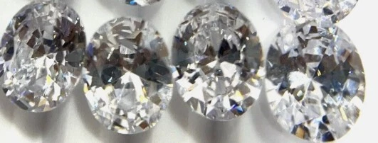 Certified 4 Pcs Lot Loose CVD Diamond 4 x 5 mm Lab-Grown Oval Cut IF Clarity - Image 1 of 4