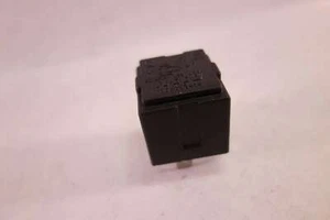 Relé para Iveco 504053414 69050 690.50 - Imagen 1 de 3