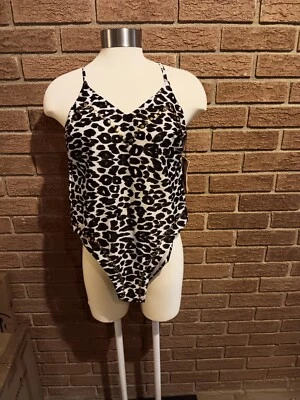 NUEVO CON ETIQUETAS JUICY COUTURE con detalle de cabeza de uña estampado de leopardo traje de baño de una pieza talla grande  Foto 1 de 4