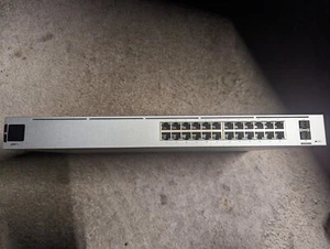 Ubiquiti Networks UniFi Switch Pro 24 Port (USW-PRO-24) Fully Managed *NON POE* - Photo 1/5