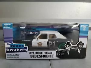 Greenlight 1:24 Hollywood Series 1974 Dodge Monaco Bluesmobile GREEN MACHINE - Picture 1 of 3
