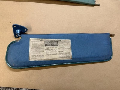 Parasol para camioneta Chevy GMC 1967-1972 azul 67-72 OEM Foto 1 de 2