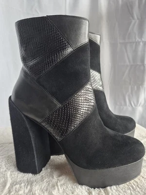 Botines Vince Camuto Gilisama Talla 9 Patchwork Plataforma Gamuza Negro Serpiente Foto 1 de 4