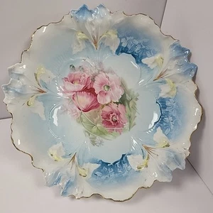 RS Preußen Schale mit rosa & dunkelrosa Rosen auf bunt blauem Hintergrund - Bild 1 von 5