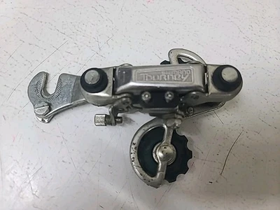 Shimano Tourney Rear Derailleur Axle Mount Model RD-TY10 Good Condition - Image 1 of 3
