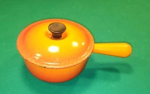 Le Creuset #16 Sauce Pan Pot Flame Orange Cast Iron Enamel w/Lid Vintage - Picture 1 of 6