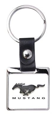 FORD MUSTANG (NEW) - SO CHIC - Photo 1/3