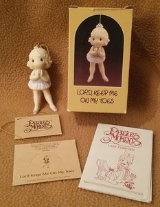 Precious Moments 1986 Christmas Ornament "Lord, Keep me on my Toes" #102423 - Picture 1 of 8