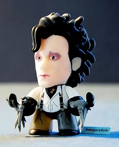 Edward Scissorhands I'm Not Finished Collection Titans Vinyl Figures Overalls - Picture 1 of 1