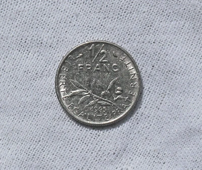 1965 França 1/2 franco; circulado - Imagem 1 de 2