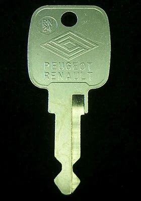 RN24 PEUGEOT & RENAULT early 1980's Ignition KEY Blank 505 604 18i Fuego LeCar - Image 1 of 4