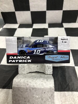 2017 Fusion #10 DANICA PATRICK *ASPEN DENTAL* 1/64 Diecast C101765AODP - Image 1 of 3