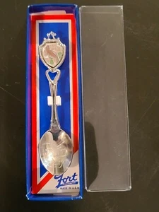 NEW IN BOX SILVER METAL Etched SPOON-SOUVENIR-OHIO-CARDINAL BIRD Fort Inc - Picture 1 of 4