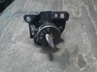 2004-2012 Chevy Malibu Ignition Switch Lock Cylinder With Key OEM Foto 1 de 4