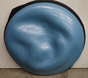 Bosu Balance Krafttrainer Ball blau 26" Original Original Bosu - GEBRAUCHT - Bild 1 von 3