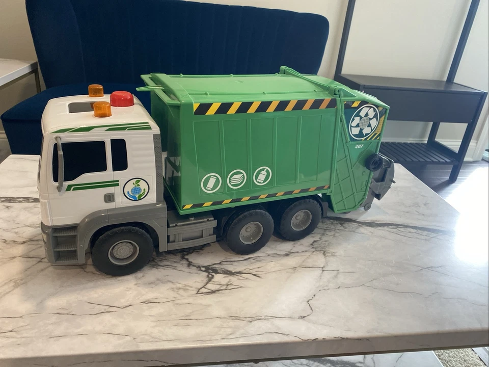 ToysRus Pump Action Lift Garbage MAN Truck & Dumpster Fast Lane 21 Inch Toy - Image 1 of 4