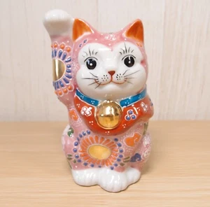 Cute Maneki Neko Japanese Lucky Beckoning Cat KUTANI WARE Pink Mori Japan 4go - Picture 1 of 24