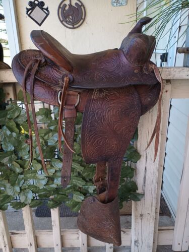 Used Kid's Western Horse Saddle Tooled Leather 11" Tapadero Stirrups