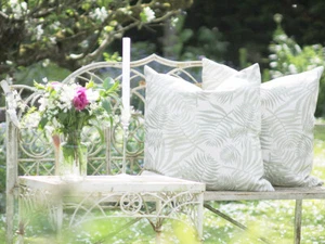 LUXURY LINEN CREAM HOME DECOR GREEN VINTAGE PALM LEAF FERN CUSHION FEATHER - Picture 1 of 8