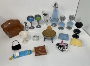 Vintage Konvolut BRATZ Puppenzubehör Schönheitssalon und diverse Artikel - Bild 1 von 8