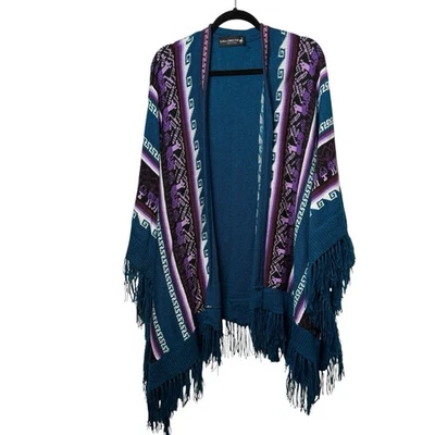 Suéter Conexión Alpaca OSFM Chal Verde Azulado Púrpura Flecos Poncho Perú Occidental Foto 1 de 4