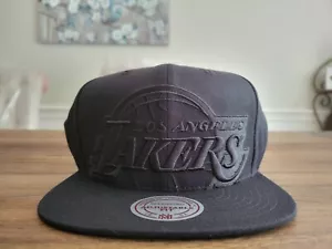 Los Angeles Lakers Mitchell & Ness BLACKOUT Snapback NBA Hat - Black/Black XL - Picture 1 of 6