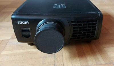 Beamer Suant LCD Video Projector HDSS 1600,Gebraucht, in gutem Zustand - Bild 1 von 4
