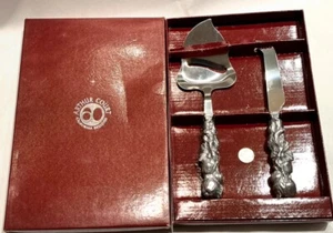 Arthur Court Apfel Design Käsehobel + Messer Servierer 2er Set Neu im Karton - Bild 1 von 6