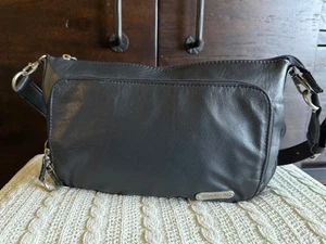 Travelon Black Leather Shoulder Bag Expandable - Picture 1 of 10