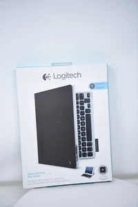 NEW!! Logitech Keyboard Folio iPad 2 3rd/4th Generation w/USB Cable - Picture 1 of 10