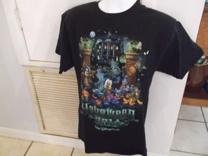 Disneyland Mickey Mouse and Friends Haunted Mansion 2014 Halloween Tee Shirt-Lar - Picture 1 of 7