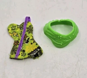 SHIRT & BELT Green Monster High  Inner Monster Shivering Sad Doll Replacement - Picture 1 of 5