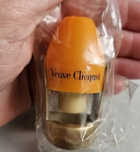 NEW Veuve Clicquot Champagne Wine Bottle Stopper Never Used - Picture 1 of 6
