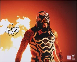 Penta WWE Autographed 16" x 20" Fire Entrance Photograph - Picture 1 of 1