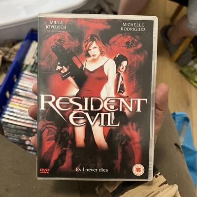 Resident Evil Milla Jovovich 2003 DVD  - Image 1 of 3