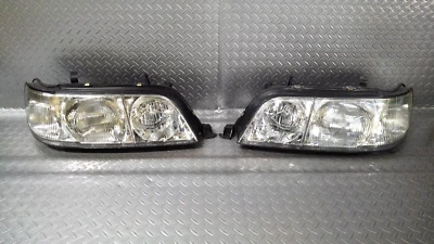 Nissan Y33 Cima infiniti Q45 Headlight Lights Lamps set JDM - Image 1 of 4
