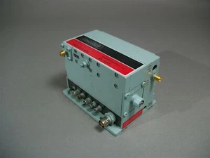 Oscillateur RF 64490005-001 California Microwave - BNC SMA 5855-6355MHz - NOS - Photo 1/4