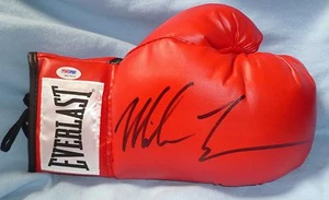 Mike Tyson Signed Everlast Red Boxing Glove PSA/DNA COA Autograph Auto'd Right - Picture 1 of 23