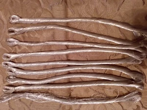 ELEGANTES INDISCHES SILBER ZARI STICKGARN METALL PLATTIERT ÜBER BAUMWOLLKERN - Bild 1 von 2