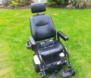 Merits Maverick 10 Electric Wheelchair - Picture 1 of 5