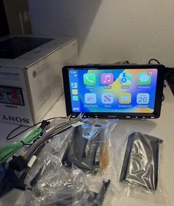 Sony XAV-AX8100 Apple Play Car Audio Media Receiver Bluetooth 8.95 Inch Screen - Picture 1 of 15