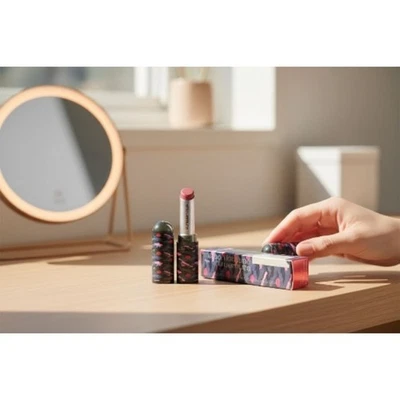 Rossetto Shu Uemura Rouge Unlimited Matte Maison Kitsune M PK 378 fuori produzione - Immagine 1 di 4