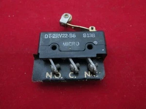 Micro Switch DT-2RV22-B6 Limit Switch - Picture 1 of 1